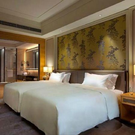 Ming Du Lakeside Hotel Nanning Dış mekan fotoğraf