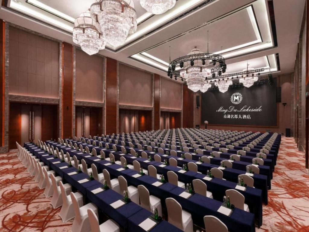 Ming Du Lakeside Hotel Nanning Dış mekan fotoğraf