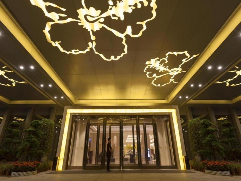 Ming Du Lakeside Hotel Nanning Dış mekan fotoğraf