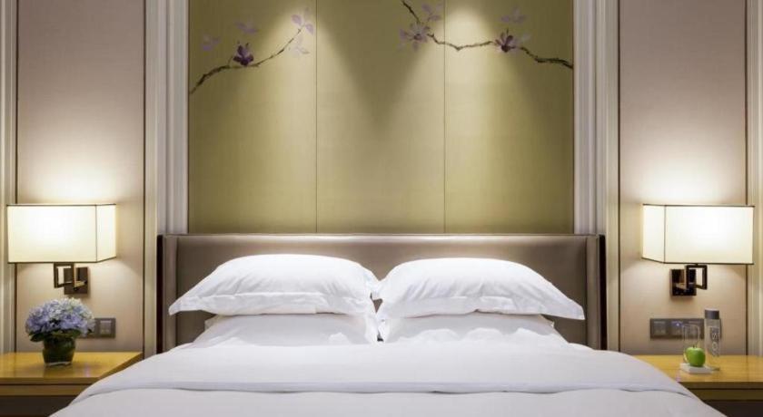 Ming Du Lakeside Hotel Nanning Dış mekan fotoğraf