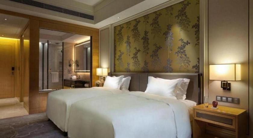 Ming Du Lakeside Hotel Nanning Dış mekan fotoğraf