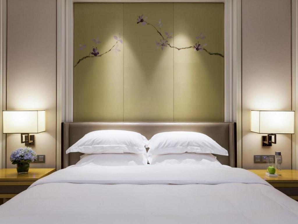 Ming Du Lakeside Hotel Nanning Dış mekan fotoğraf