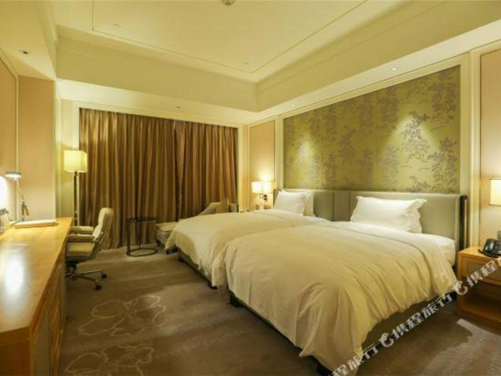 Ming Du Lakeside Hotel Nanning Dış mekan fotoğraf