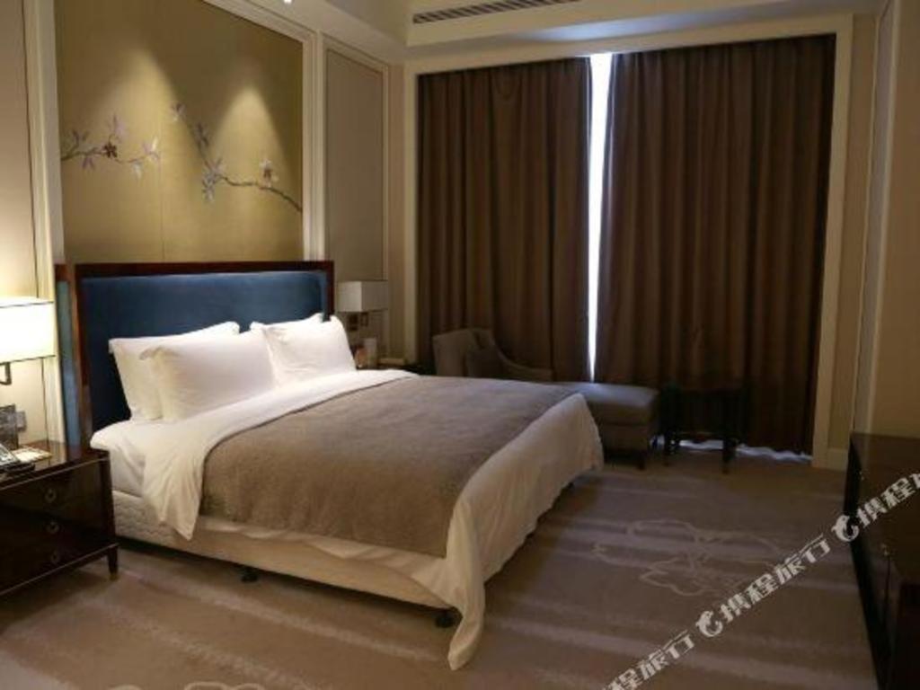Ming Du Lakeside Hotel Nanning Dış mekan fotoğraf