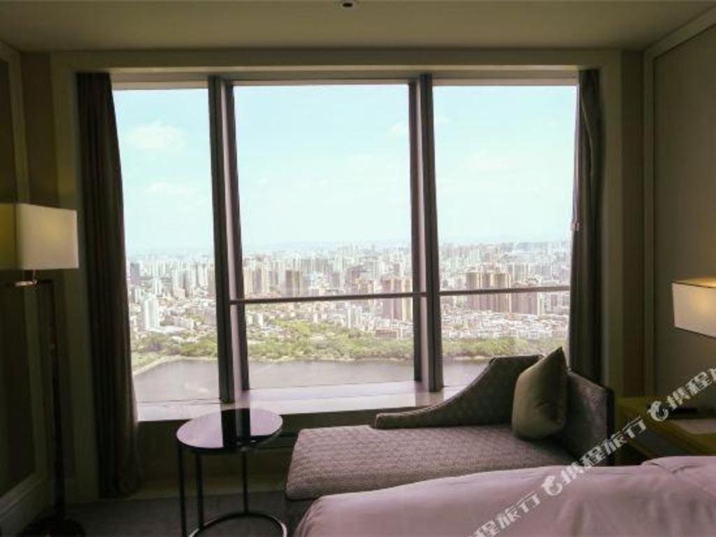 Ming Du Lakeside Hotel Nanning Dış mekan fotoğraf